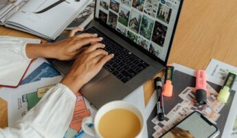 Productiviteit thuiswerkende werknemers overschat door werkgevers